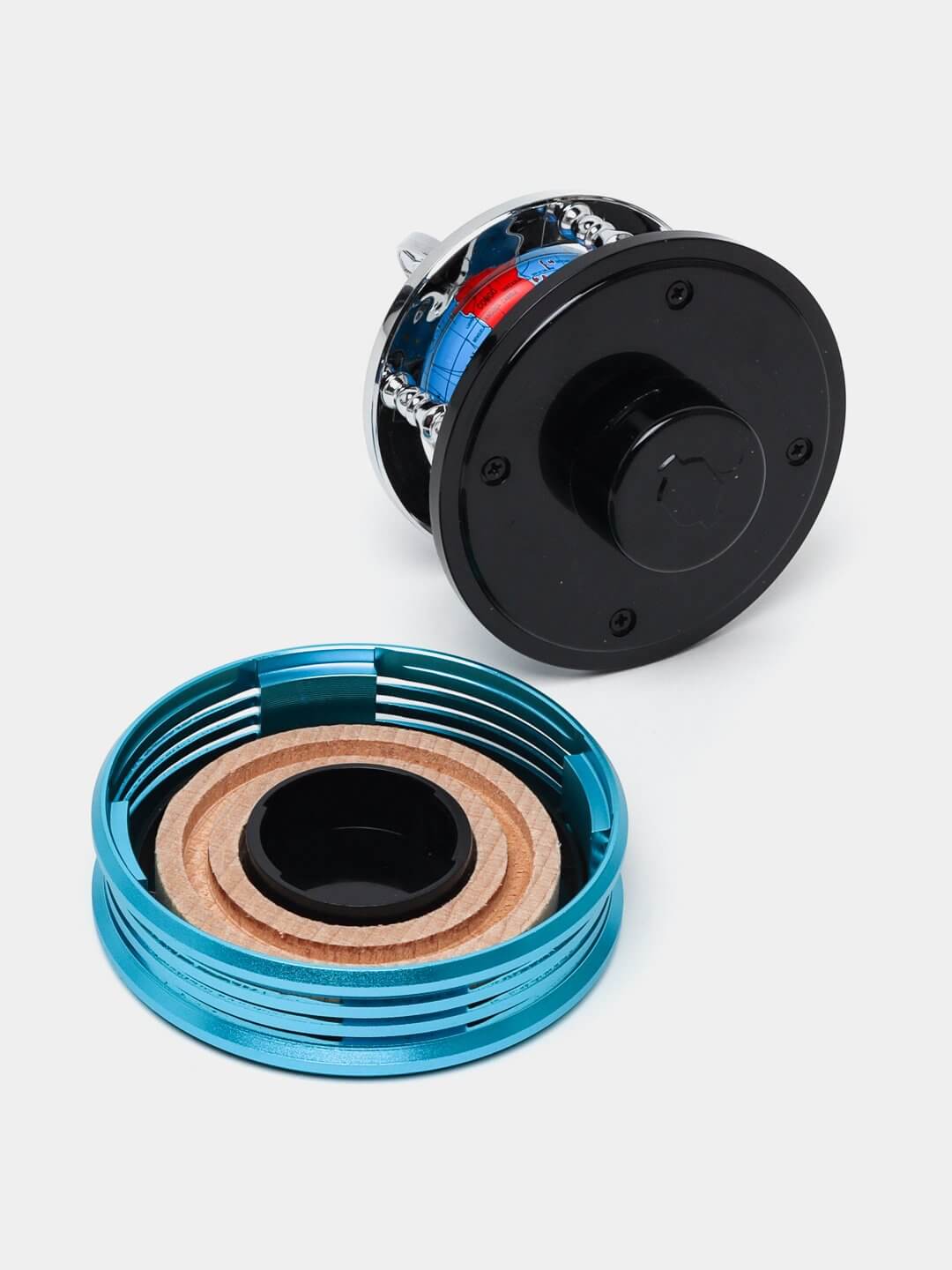 Avtomobillar uchun atir,globusli atir,quyoshdan quvvat olip aylanadigan globusli atir